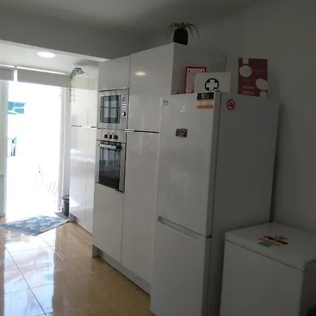 Casa Guti 코스타 다 카파리카